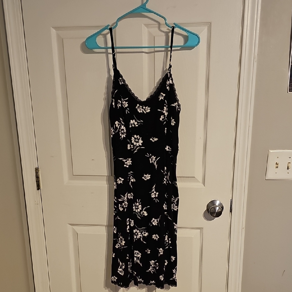Torrid Black Floral Midi Dress